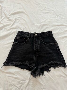 Black Zara High-Waist Denim Shorts
